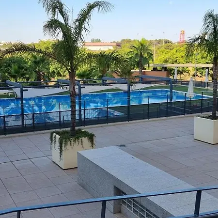 Md Valterna & Pool Apartment Paterna