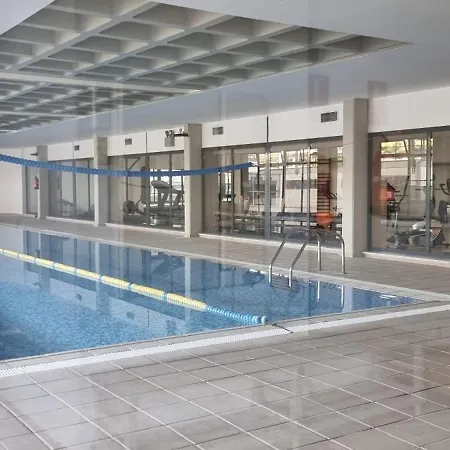 Md Valterna & Pool Apartment *